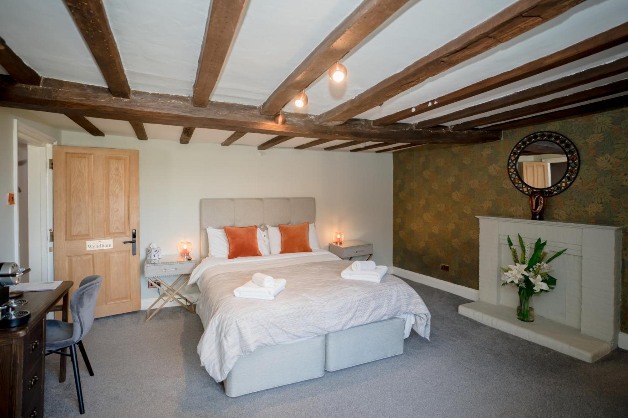 Tottington Manor Hotel Henfield Exteriér fotografie